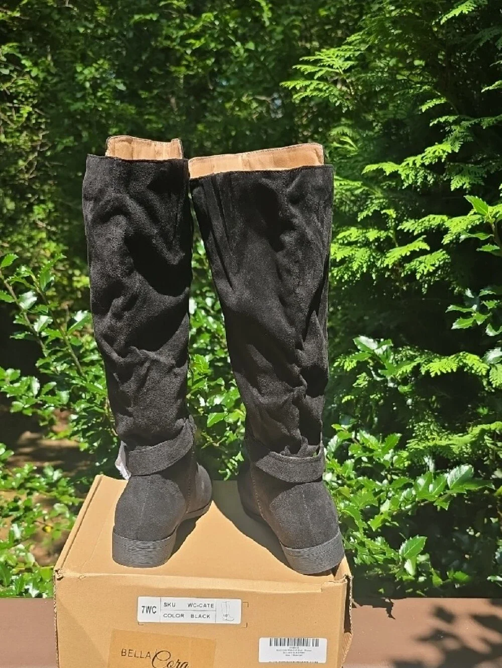 Black Knee-High Women’s Boot